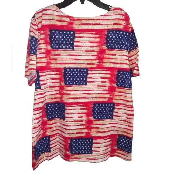 Alfred Dunner Studded Neckline American Flag Short Sleeve Tee Tshirt - Picture 2 of 4